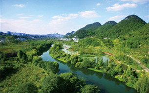 網(wǎng)友@數(shù)博會（1）：“大數(shù)據(jù)之夏”，爽的不僅是貴陽的天氣