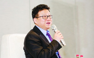 丁磊參加全國(guó)兩會(huì)：暢談人工智能 建議發(fā)展教育科技