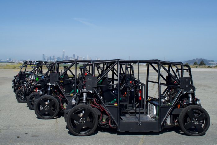 Zoox prototypes don't yet venture on public roads. Zoox的原型還沒(méi)有在公路上試水